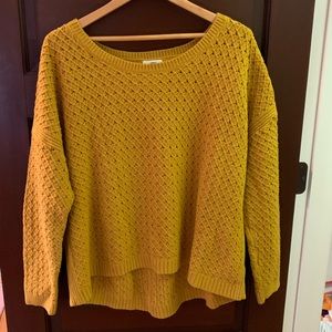 Yellow sweater